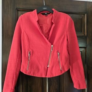 Chic Red Blazer with Zipper Details